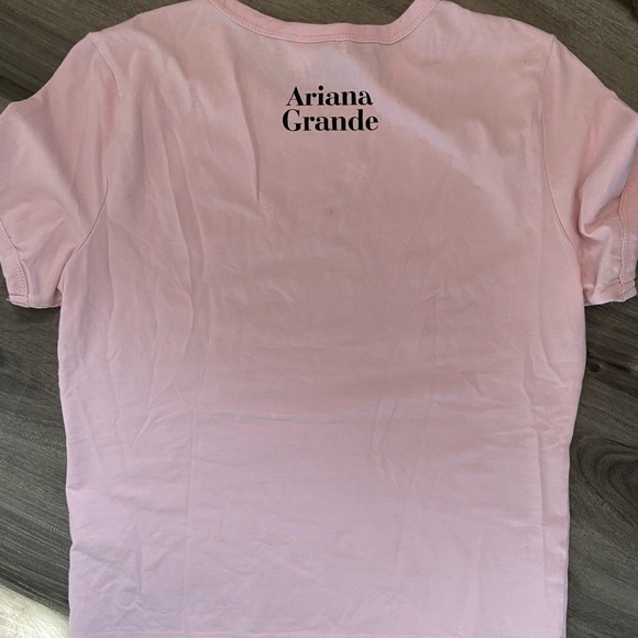Ariana Grande H&M T-Shirt - Picture 4 of 4
